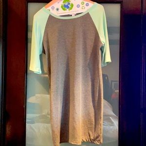 LulaRoe T-shirt dress NWOT